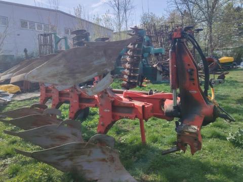 Kuhn Multi-Master 151 5/4 fejes eke, 2003-as évjárat, üzemképesen Kuhn Multi-Master 151 5/4 fejes eke, 2003-as évjárat, üzemképesen