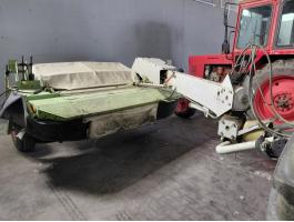 Claas Disco vontatott kasza