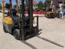 TCM FG15N18 1,5 tonnás gázos targonca oldalmozgatóval eladó