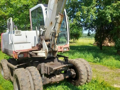 Gumikerekes forgókotró Takeuchi