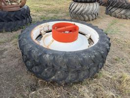 9,5x44 (230/95R44) ápolókerék, művelőkerék Zetor, Valtra, MTZ, stb.