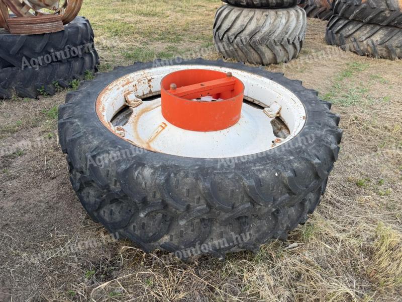 9,5x44 (230/95R44) ápolókerék, művelőkerék Zetor, Valtra, MTZ, stb.