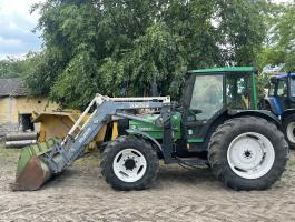 Valtra Valmet 665 homlokrakodós