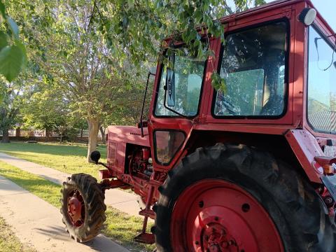 MTZ 552 traktor MTZ 552 traktor