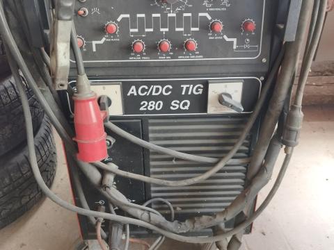 Hagyatékból ACDC TIG AWI hegesztő eladó Hagyatékból ACDC TIG AWI hegesztő eladó