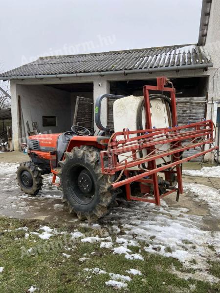 400/12 szántóföldi permetező