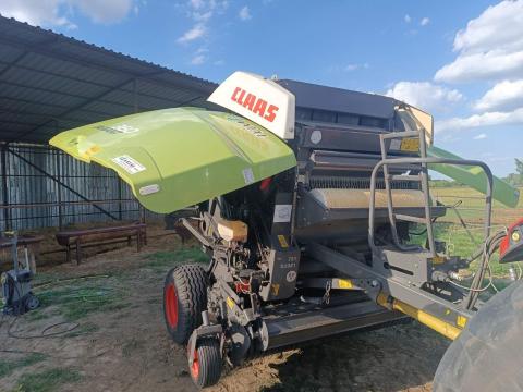 Claas Variant 360 Claas Variant 360