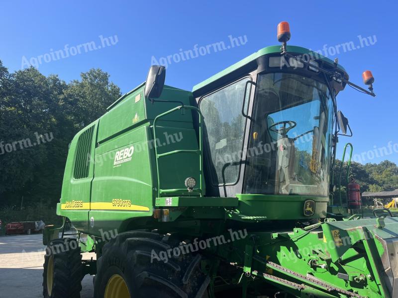 John Deere 9780 CTS kombájn