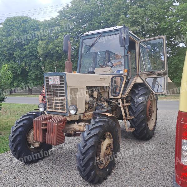 Mtz 82 traktor 2031 ig műszakival,  új gumikkal eladó