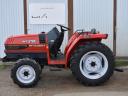 Mitsubishi MT245 japán kistraktor 25 LE, 4WD