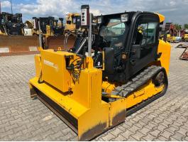 JCB 225 T / 2016 / 807 üzemóra / Lízing 20%-tól