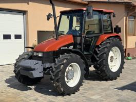 New Holland L85 DT traktor