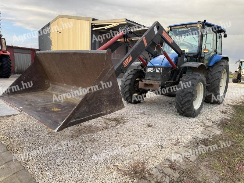 NEW HOLLAND,  CASE IH traktorokra Black Power homlokrakodó traktor