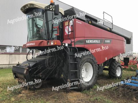 Versatile RT490 kombájn gabona- és kukoricaasztallal, 980 üzemórával eladó Versatile RT490 kombájn gabona- és kukoricaasztallal, 980 üzemórával eladó