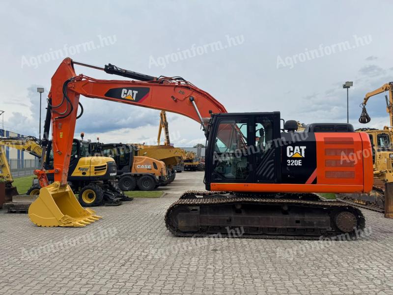 Caterpillar 320 EL / 2014 / 15 000 üzemóra / Lízing 20%-tól
