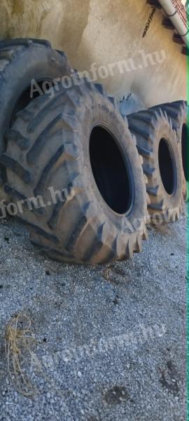 Traktor gumik eladók