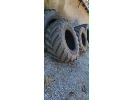 Traktor gumik eladók