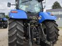 New Holland T7050 traktor