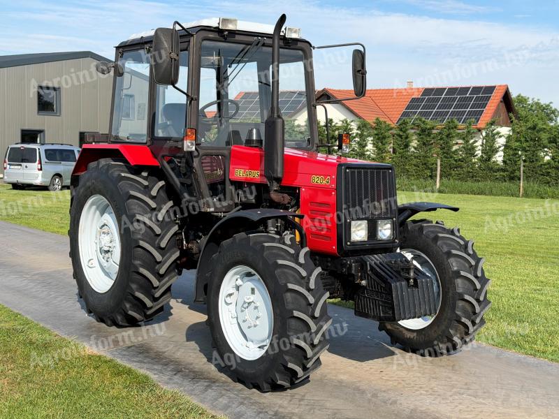 Belarus MTZ 820.4 traktor