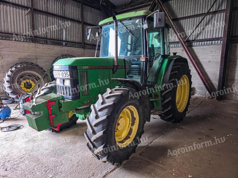 John Deere 6310