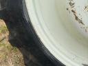 ÁPOLÓKERÉK,  MŰVELŐKERÉK GARNITÚRA NEW HOLLAND,  FIAT stb. TRAKTORRA 300/95R46 és 270/95r32,,, 12.4-46 és 11.2-32