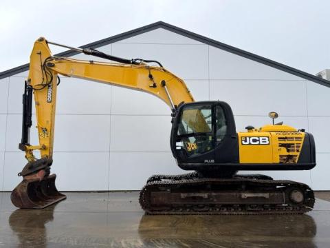 JCB JS220LC / 2017 / 7 354 üzemóra / Lízing 20%-tól JCB JS220LC / 2017 / 7 354 üzemóra / Lízing 20%-tól