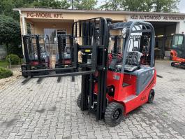 Sherpa FL20E 111 üzemóra li-ion akku triplex torony