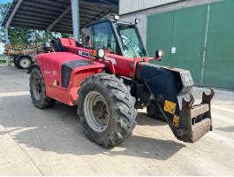 Massey Ferguson 8947 Xtra teleszkópos rakodógép | 2009 | 12.800 Üóra |