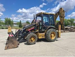 Caterpillar 442D kotró-rakodó