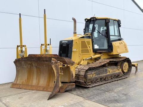 Caterpillar D6K XL / 2007 / 11 561 üzemóra / Lízing 20%-tól
