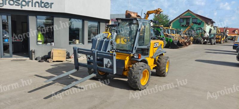 JCB 520-50 teleszkópos rakodó