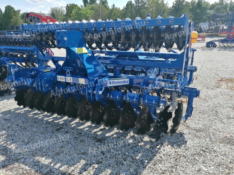 U 693 2,7 m tárcsa ékgyűrűs hengerrel