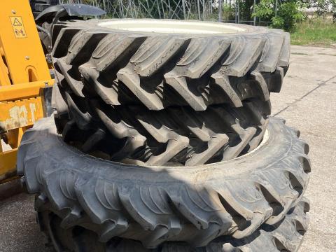 New Holland művelőkerék