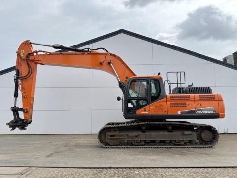 Doosan DX300LC-5 / 2019 / 6 136 üzemóra / Lízing 20%-tól