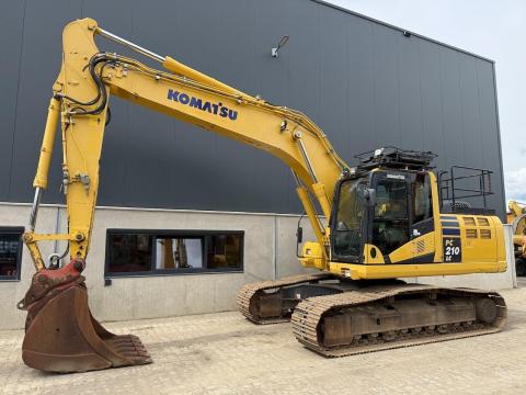 Komatsu PC210LC-10 / 2016 / 12 207 üzemóra / Lízing 20%-tól