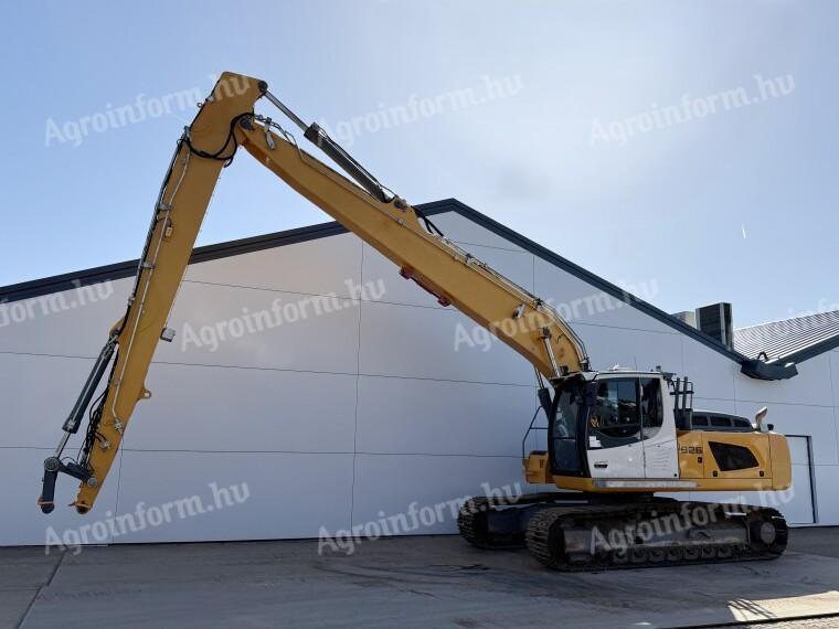 Liebherr R926LC - 15 méter Long Reach / 2017 / 12 593 üzemóra / Lízing 20%-tól