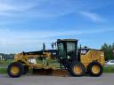Caterpillar 12M / 2011 / 17165 üzemóra / Lízing 20%-tól
