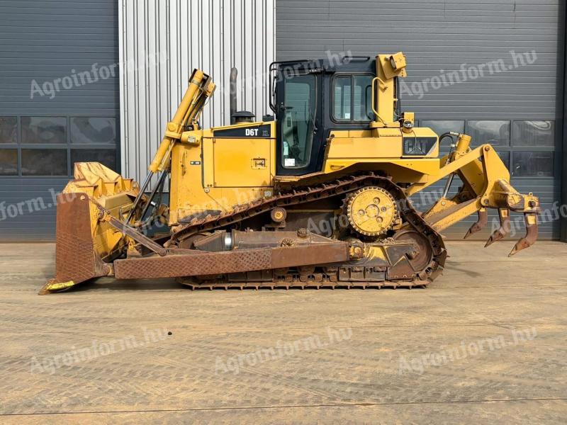 Caterpillar D6TXL / 2011 / 17 049 üzemóra / Lízing 20%-tól