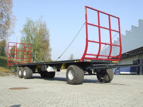 Zaslaw D744, D745 és D746 bálaszállító pótkocsik kedvező áron Zaslaw D744, D745 és D746 bálaszállító pótkocsik kedvező áron