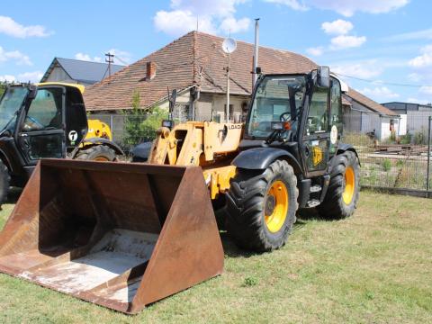 JCB 541-70 teleszkópos rakodó