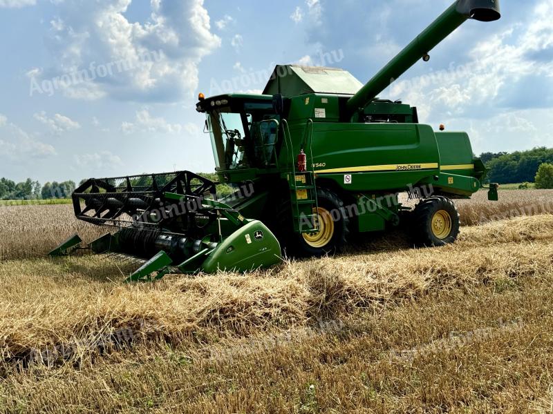 John Deere W540