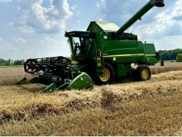 John Deere W540