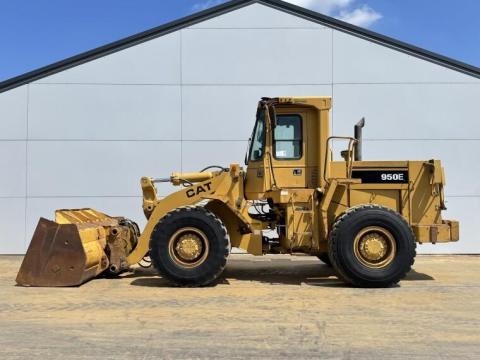 Caterpillar 950E / 1988 / 15 667 üzemóra / Lízing 20%-tól Caterpillar 950E / 1988 / 15 667 üzemóra / Lízing 20%-tól