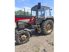 MTZ 82 eladó 4 db újszerű gumival