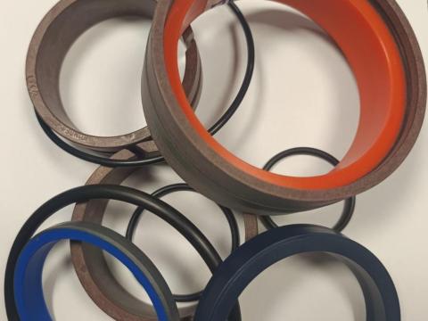 Kormánymunkahenger sealkit F005436 Kormánymunkahenger sealkit F005436
