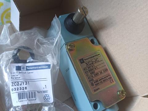 Telemecanique XC2JC10131 végálláskapcsoló ÚJ,  gyári dobozos (Schneider Electric)