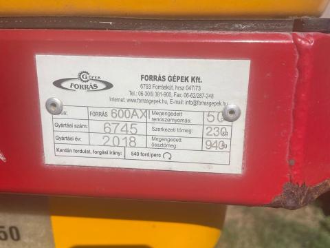 Forrás 600 Axi függesztett axiálventoros permetezőgép
