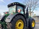 John Deere 8320R