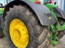 John Deere 8320R