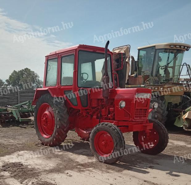 MTZ 80 lassú jármű